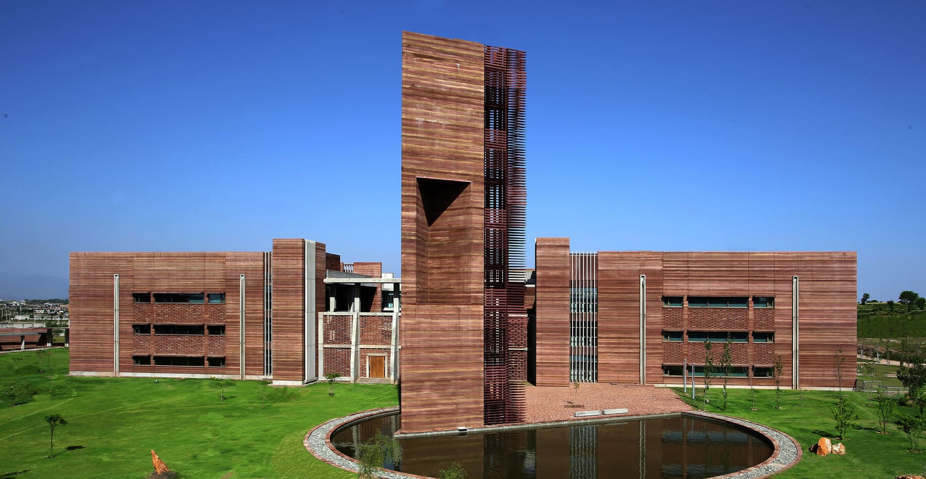 Telenor 345 Campus, Islamabad, Pakistan. 2011–2020. Photo: