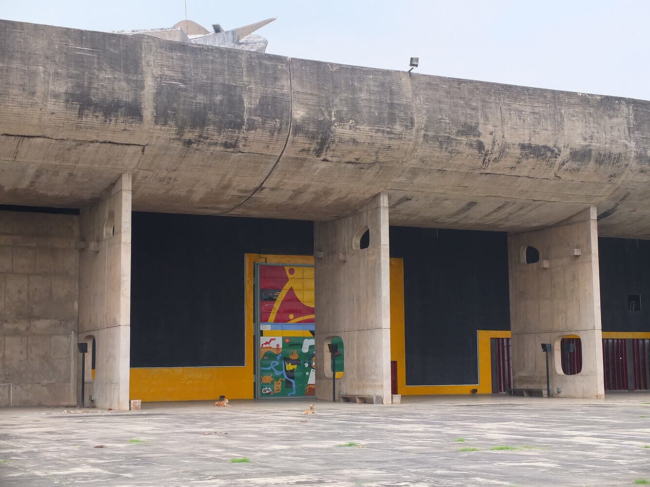 Palace of Assembly, Chandigarh, India. 1961–1970. Photo: Fondation Le Corbusier / credited archive