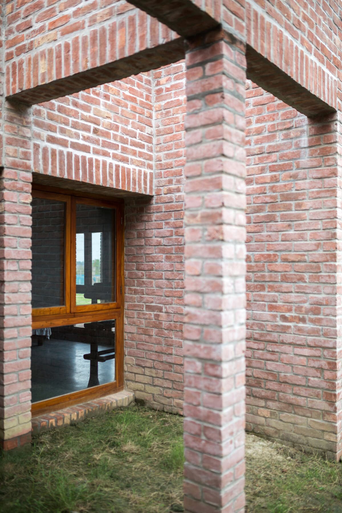 Friendship Hospital Satkhira, Shyamnagar, Bangladesh. 2011–2020. Photo: Asif Salman / URBANA