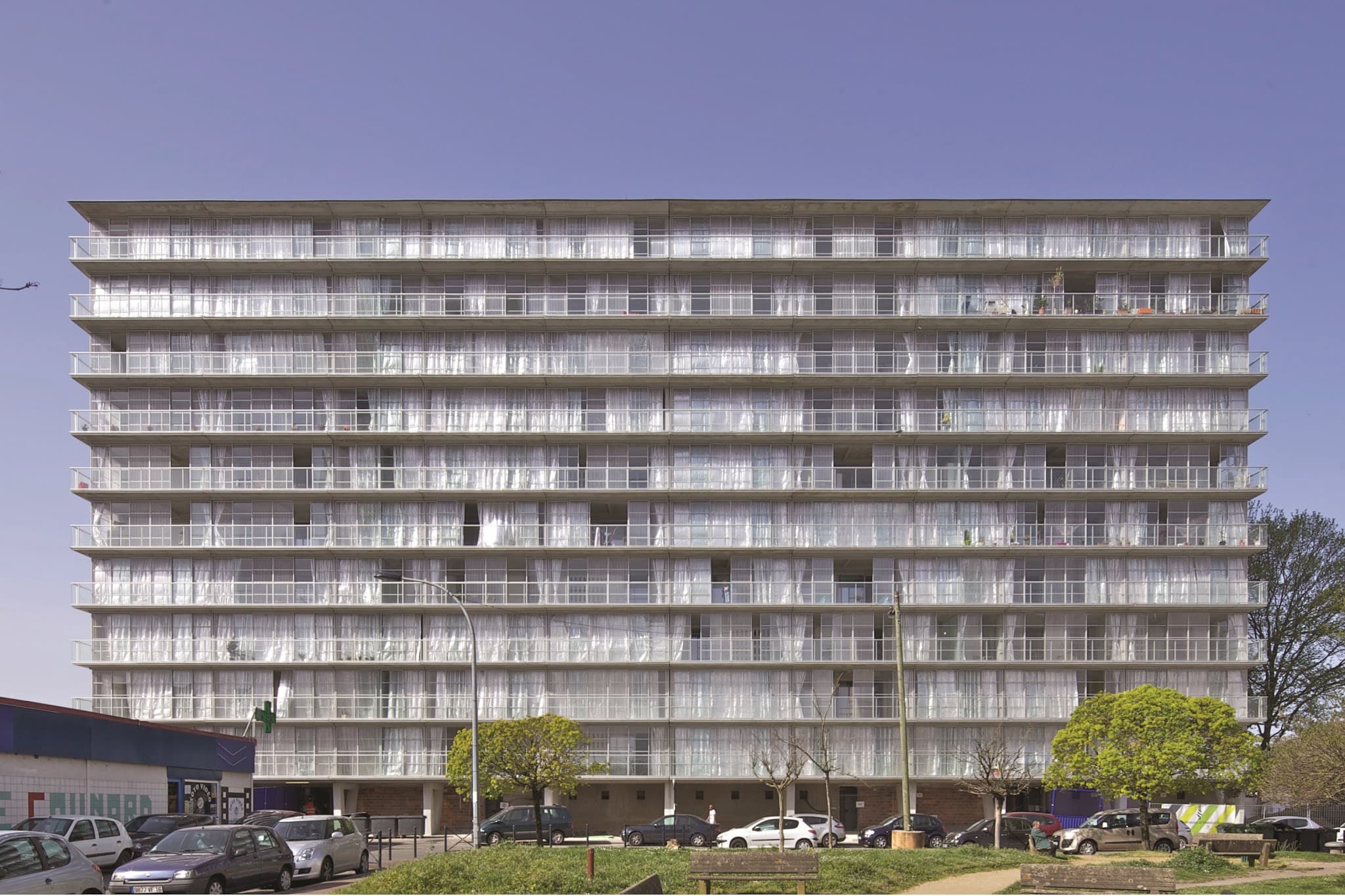 Transformation of 530 Dwellings, Grand Parc Bordeaux, Bordeaux, France. 2011–2020. Photo: