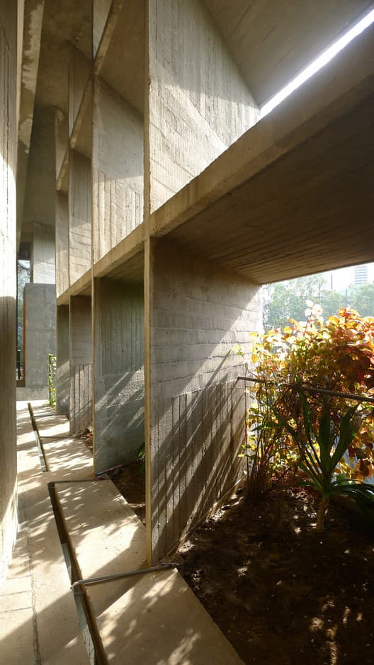 Mill Owners' Association Building, Ahmedabad, India. 1951–1960. Photo: Panovscott